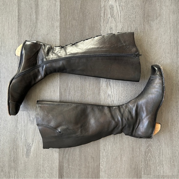 Cydwoq Vintage • Game • Black Leather Side Zip Handcrafted Boots - Sz 37/ 7 USA - Picture 6 of 9